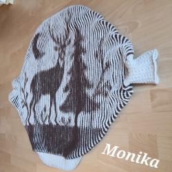 Monika M.